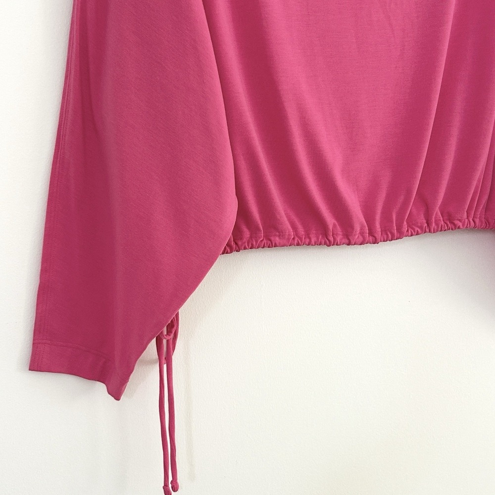 Athleta XL Pink Long Sleeves UPF 25 Breathable Moisture Wick Cool Down Top NWOT - Picture 4 of 16